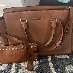 Michael Kors handbag and wristlet